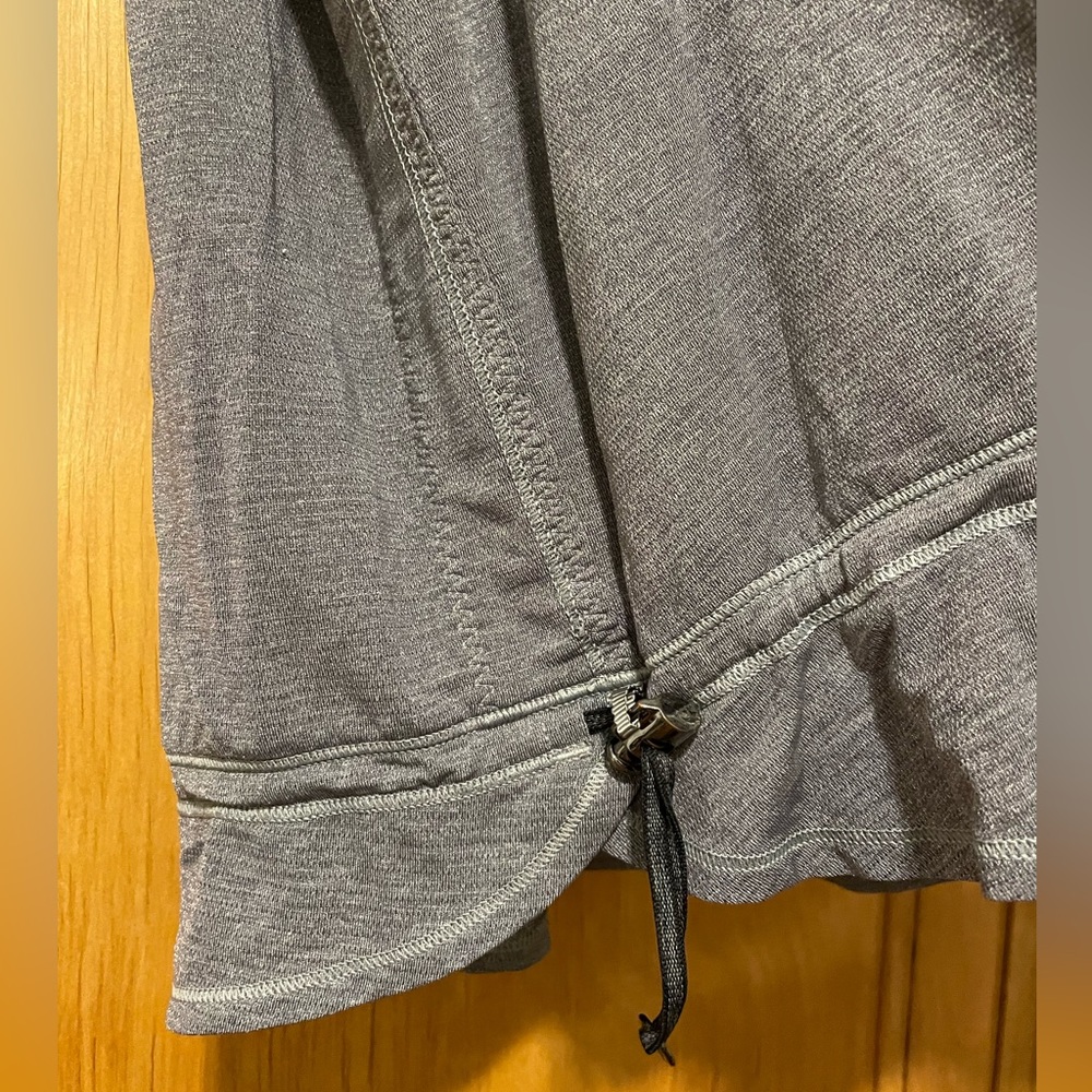 Lululemon Sports Bra Tank Top - Picture 3 of 4